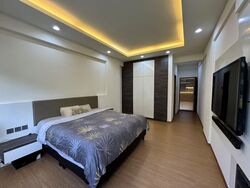 Grande Vista (D28), Condominium #576682331